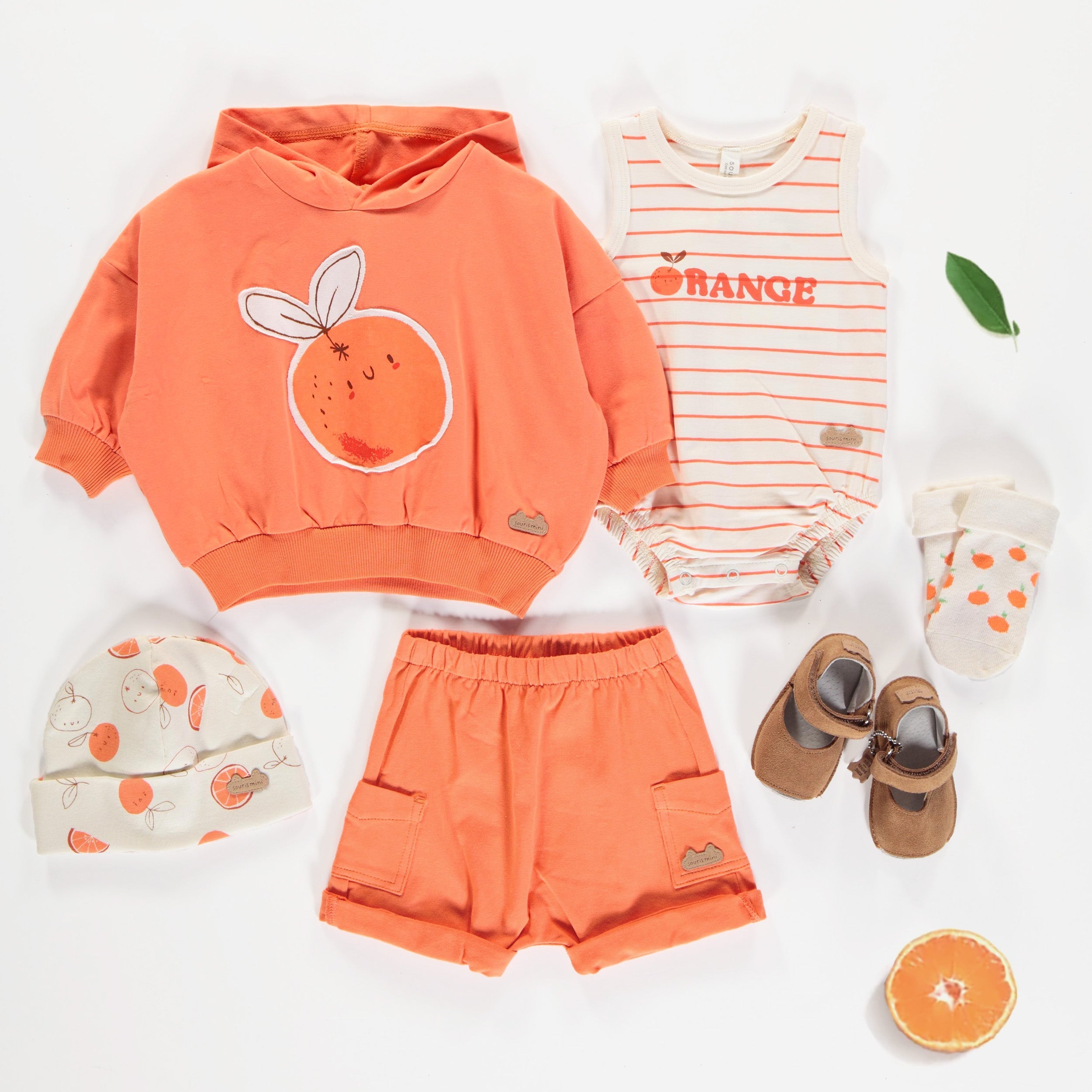 Cream beanie with oranges print in ribbed knit organic cotton, newborn