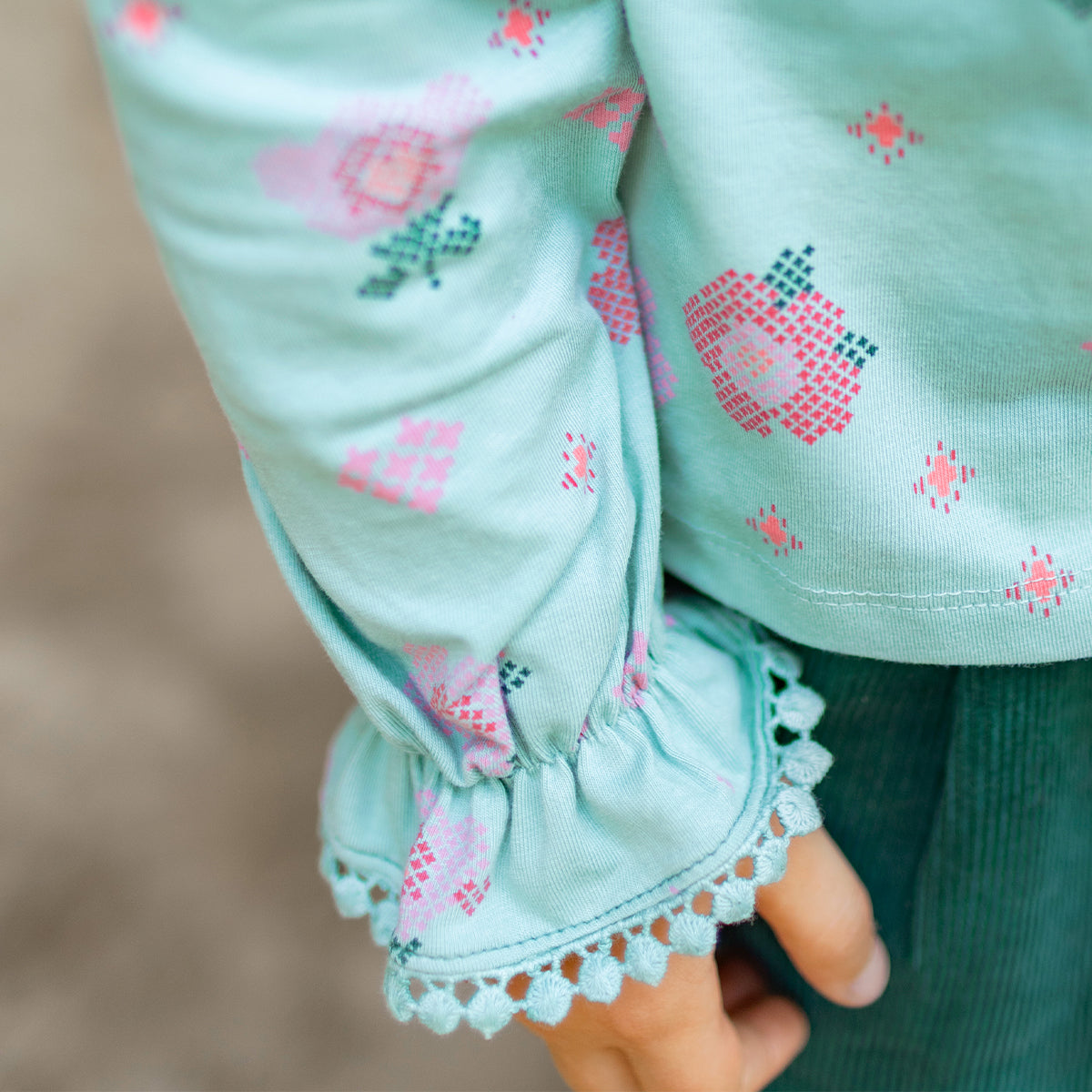 T-shirt turquoise à imprimé floral en jersey extensible, enfant