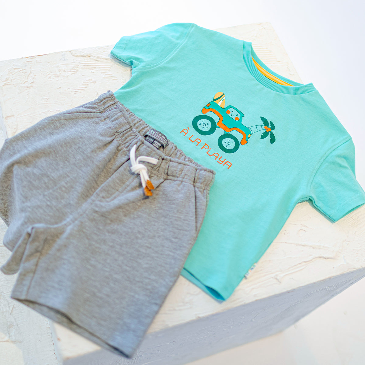 Bermuda bleu en coton français, bébé