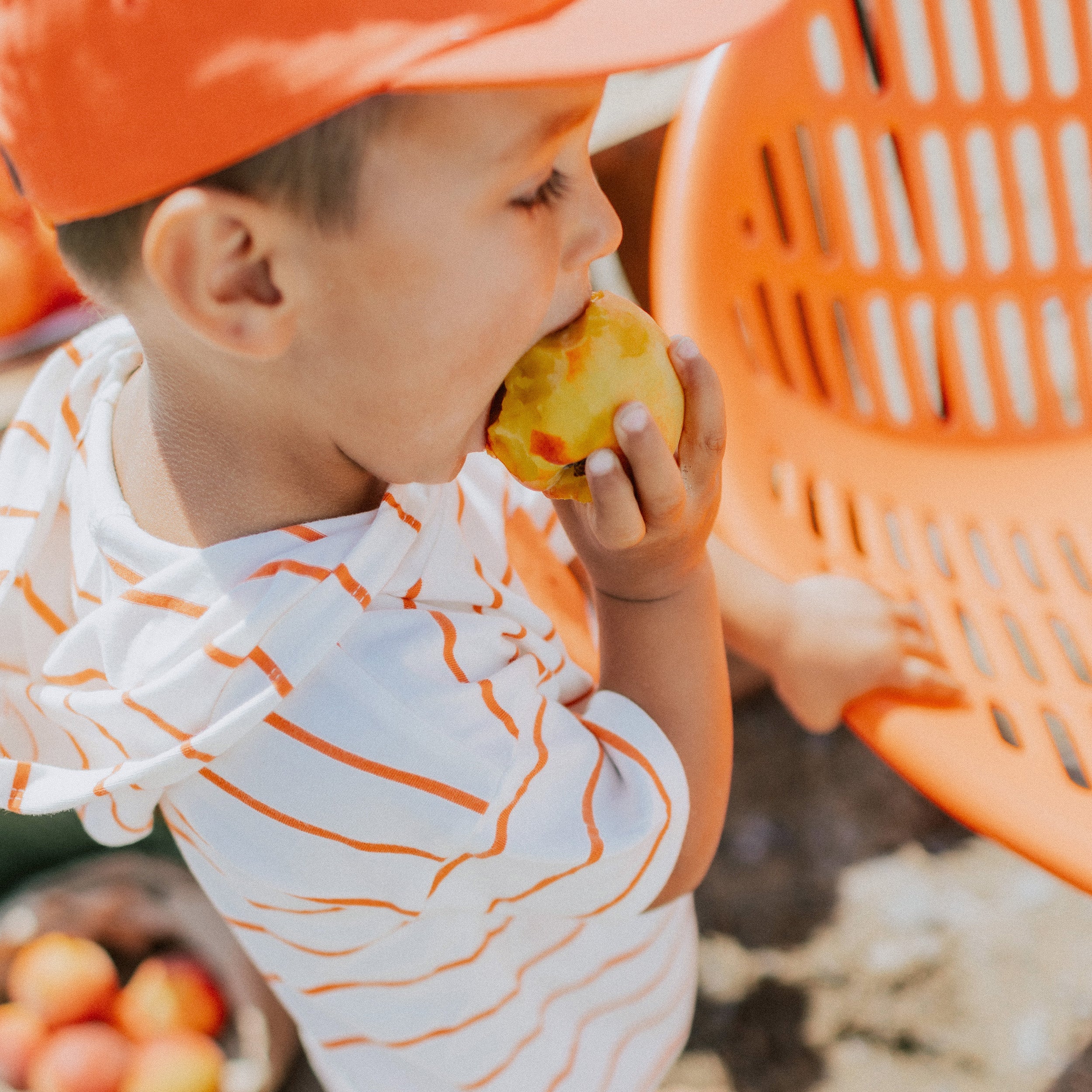 White and orange stripes short sleeves hooded t-shirt with print, baby