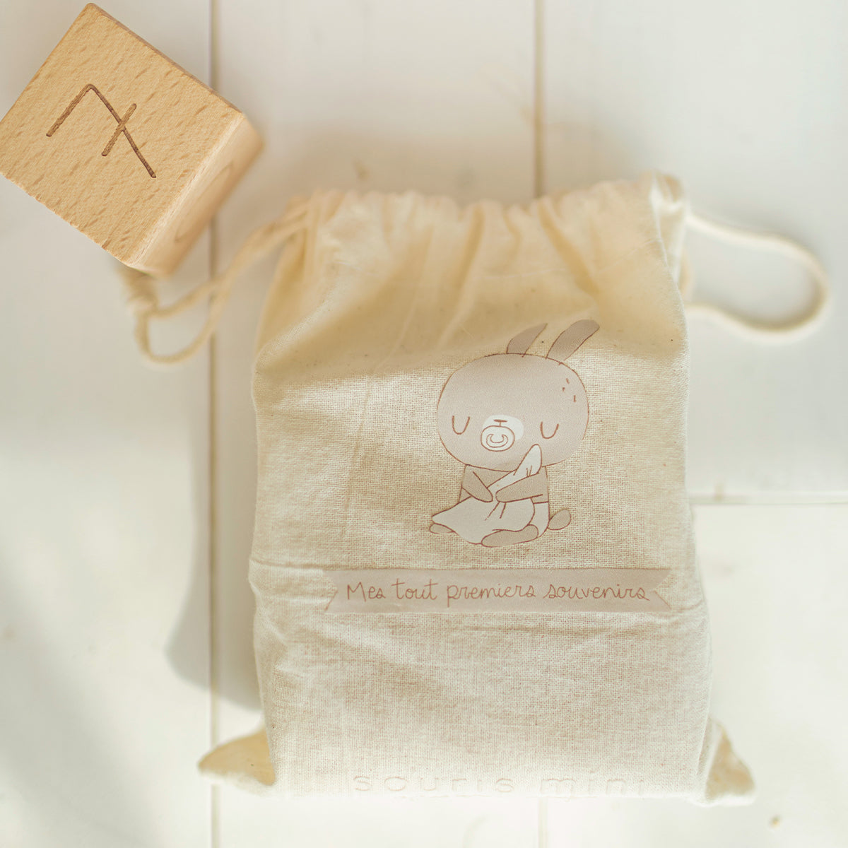 Bloc de bois du coffret cadeau rose et crème « Le Classique » (8 pièces), naissance 