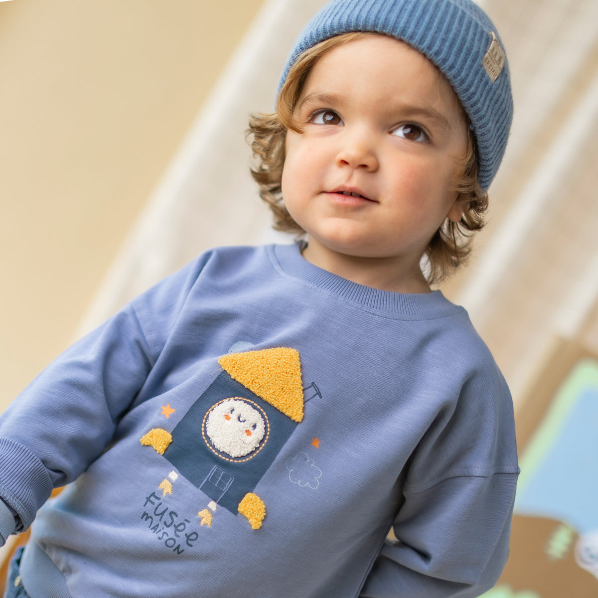Blue rocket illustration sweatshirt, baby
