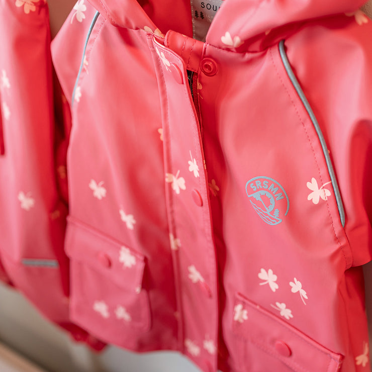 Manteau à capuchon imperméable rose en polyuréthane, enfant || Pink waterproof hooded coat in polyurethane, child