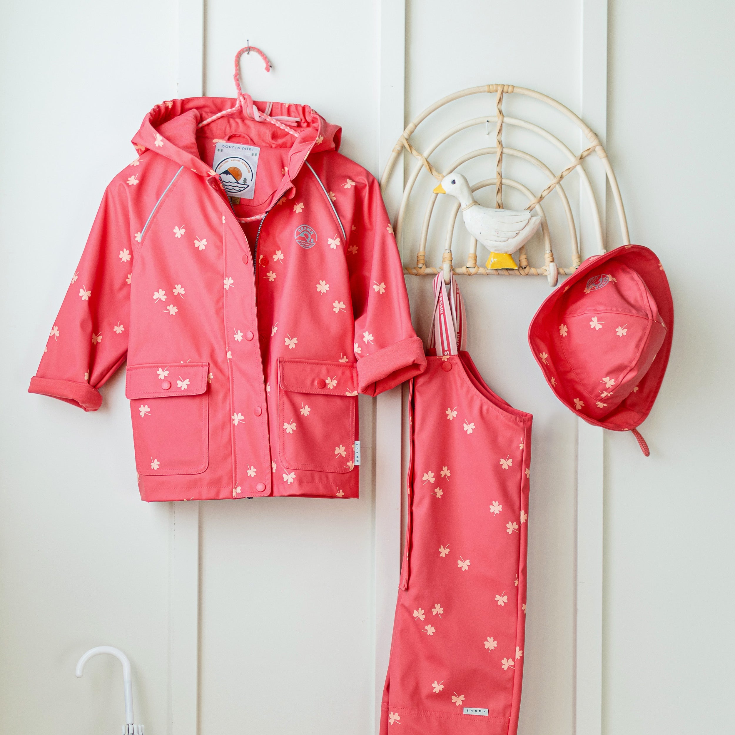 Pink polyurethane rain overalls, child