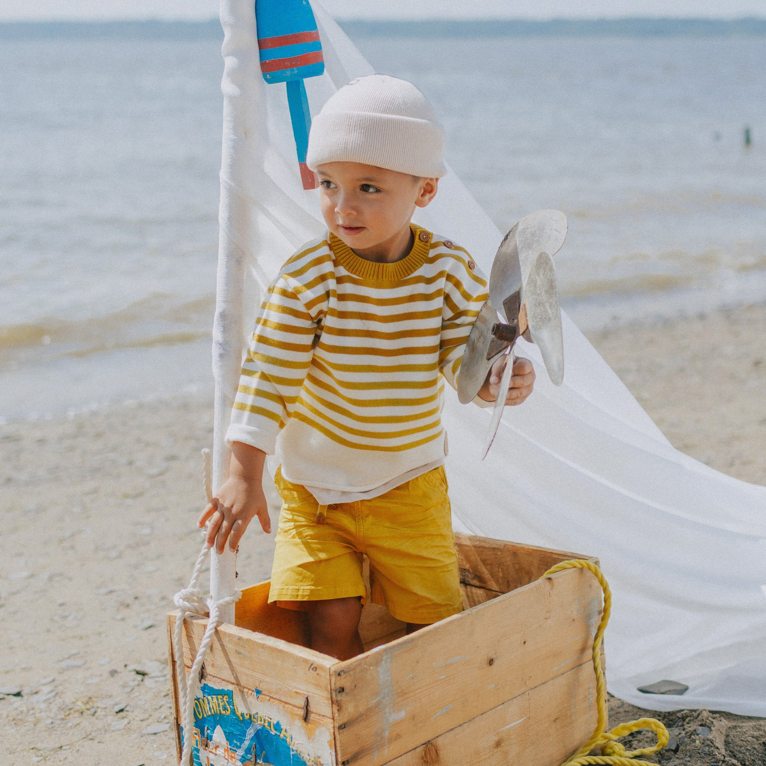 Yellow regular fit short in stretch twill, baby