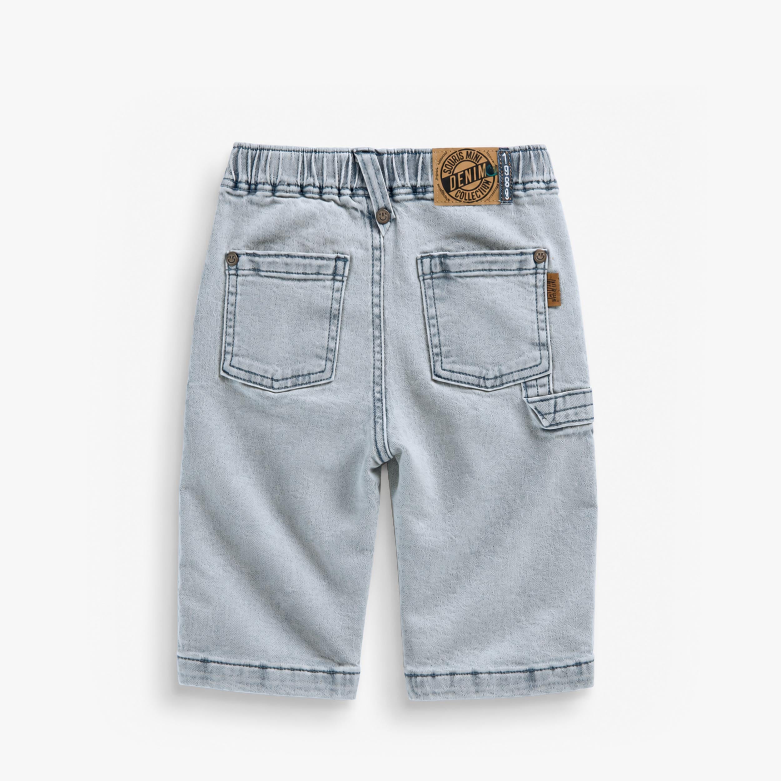Dos du denim bleu pâle, bébé 