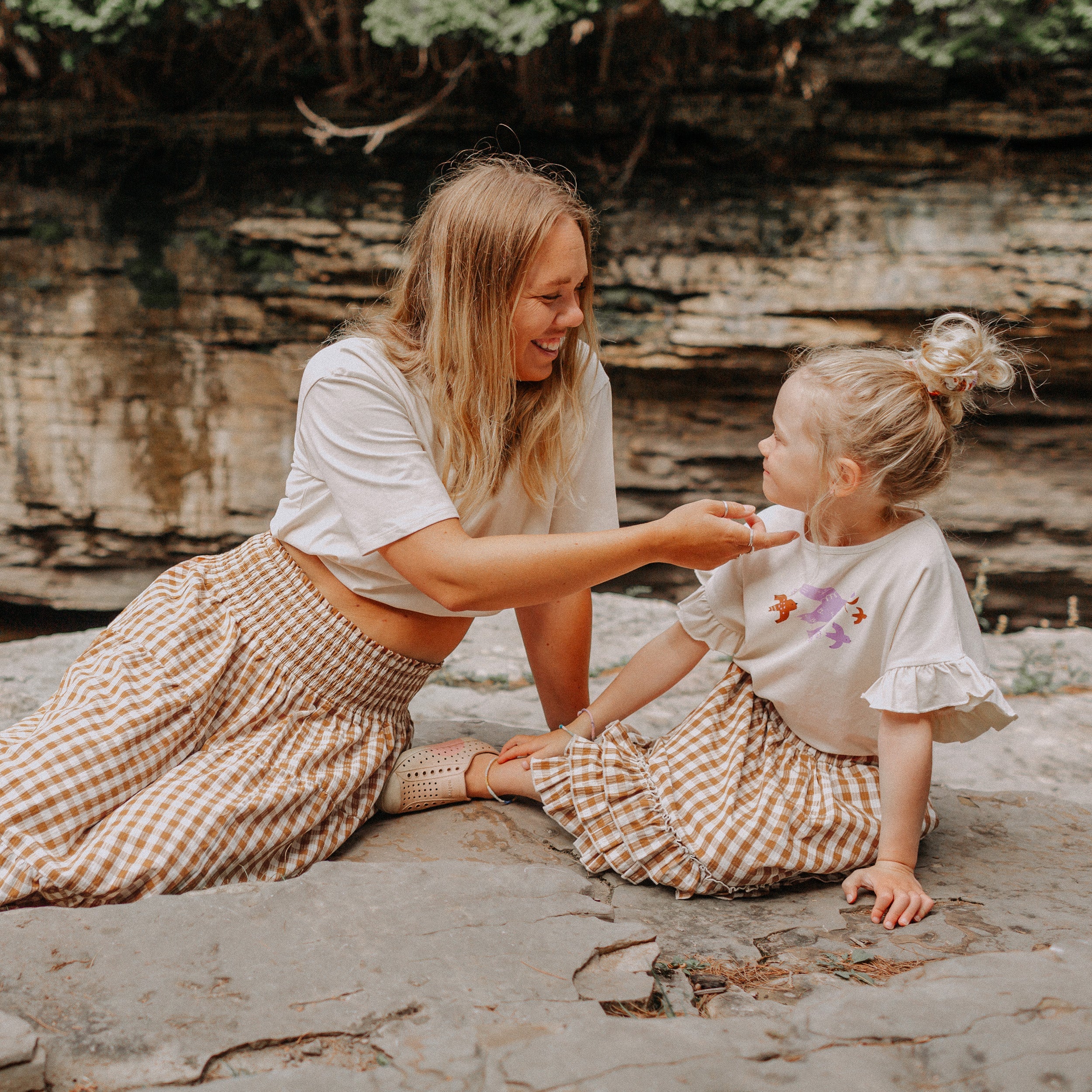 Cream and brown checkered skirt in seersucker, child