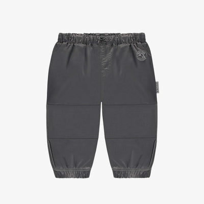 Pantalon d’extérieur charcoal en nylon, bébé || Charcoal nylon outdoor pants, baby