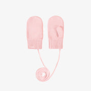 Mitaines rose pâle en maille avec cordon, bébé || Light pink knitted mittens, baby