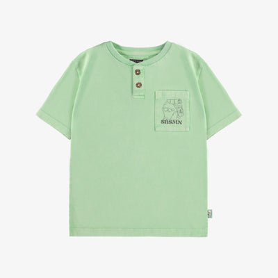 T-shirt à manches courtes vert avec une poche et une illustration, enfant || Green short sleeves T-shirt with a pocket and an illustration, child
