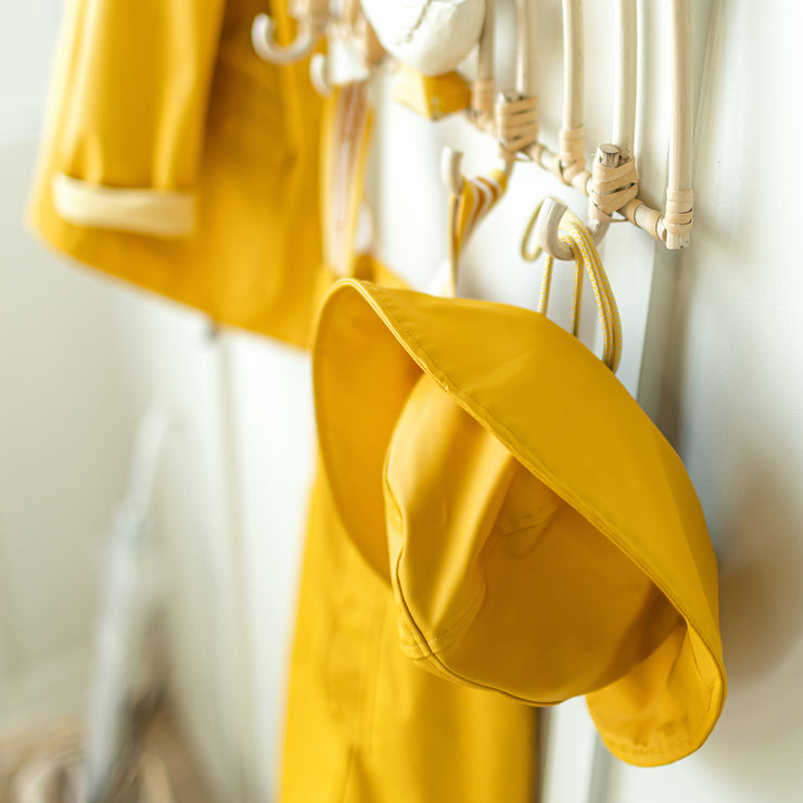 Manteau à capuchon imperméable jaune en polyuréthane, enfant || Yellow waterproof hooded coat in polyurethane, child