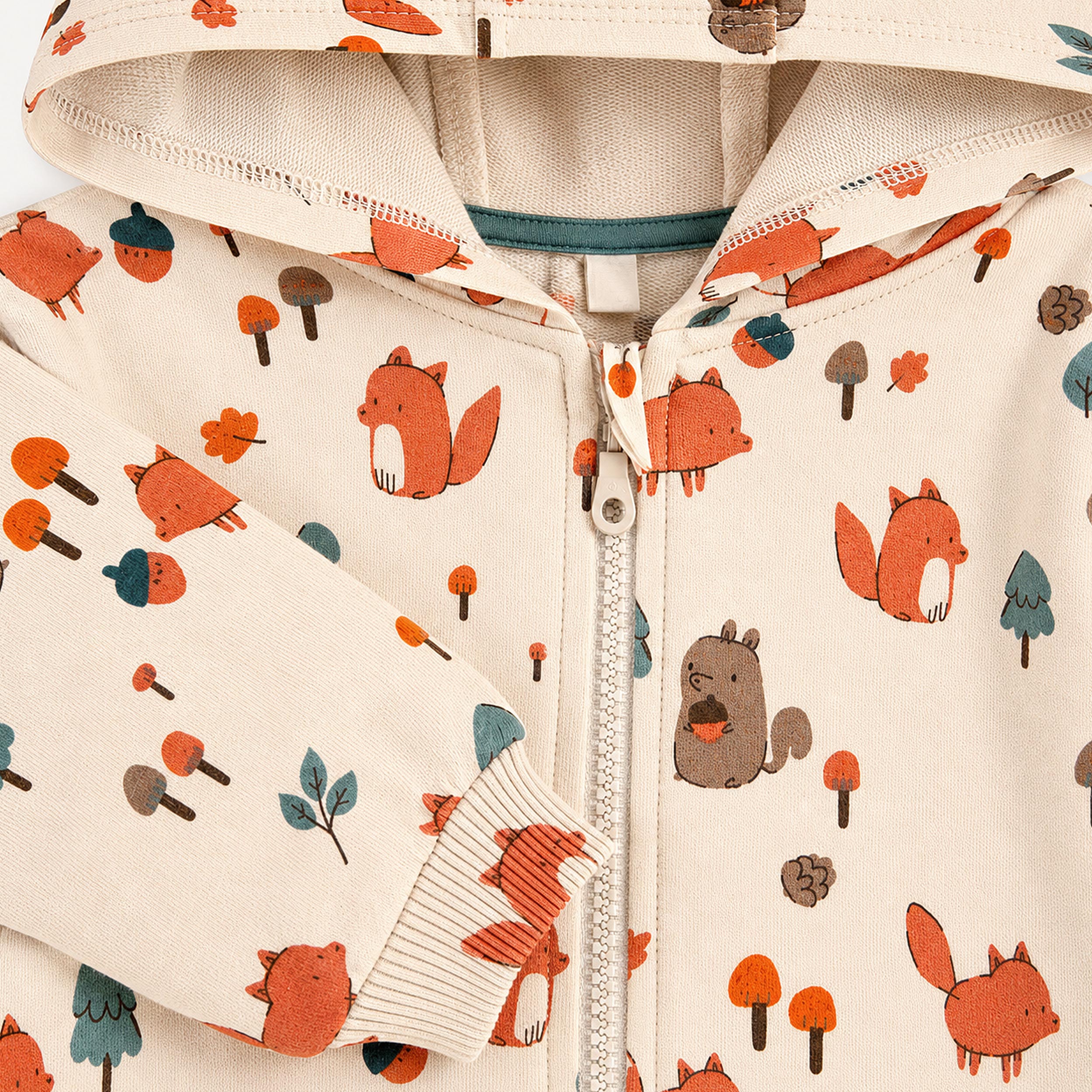 Zoom détails de la veste à capuche imprimée en molleton de coton extensible, naissance 