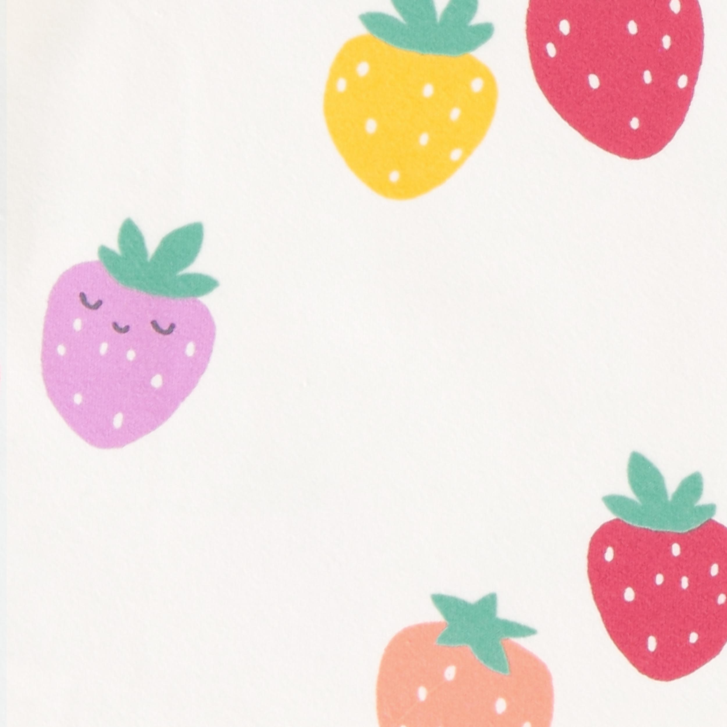 Zoom détails du t-shirt crème à motifs de fraises, bébé 