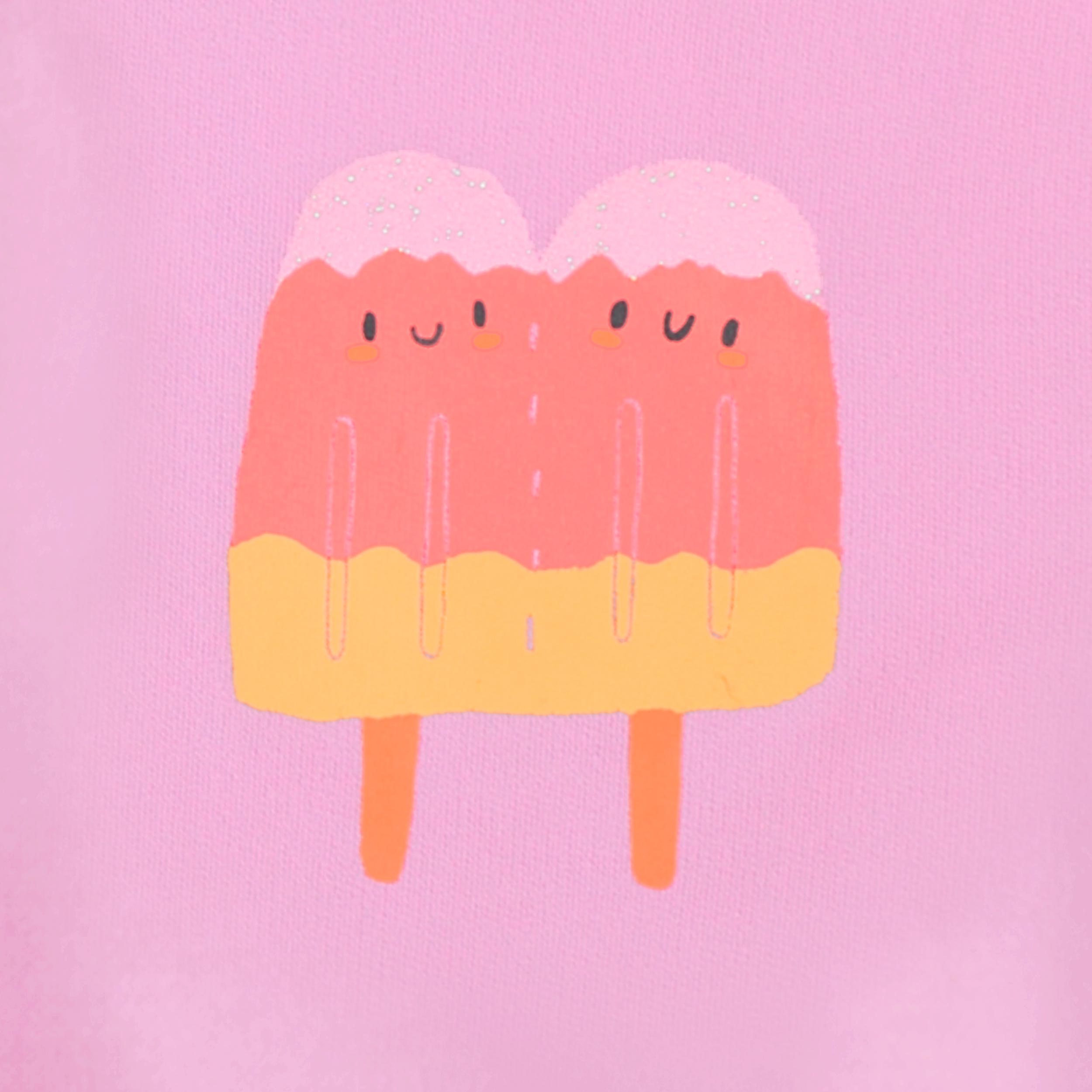 Zoom imprimé du chandail mauve avec illustration, bébé