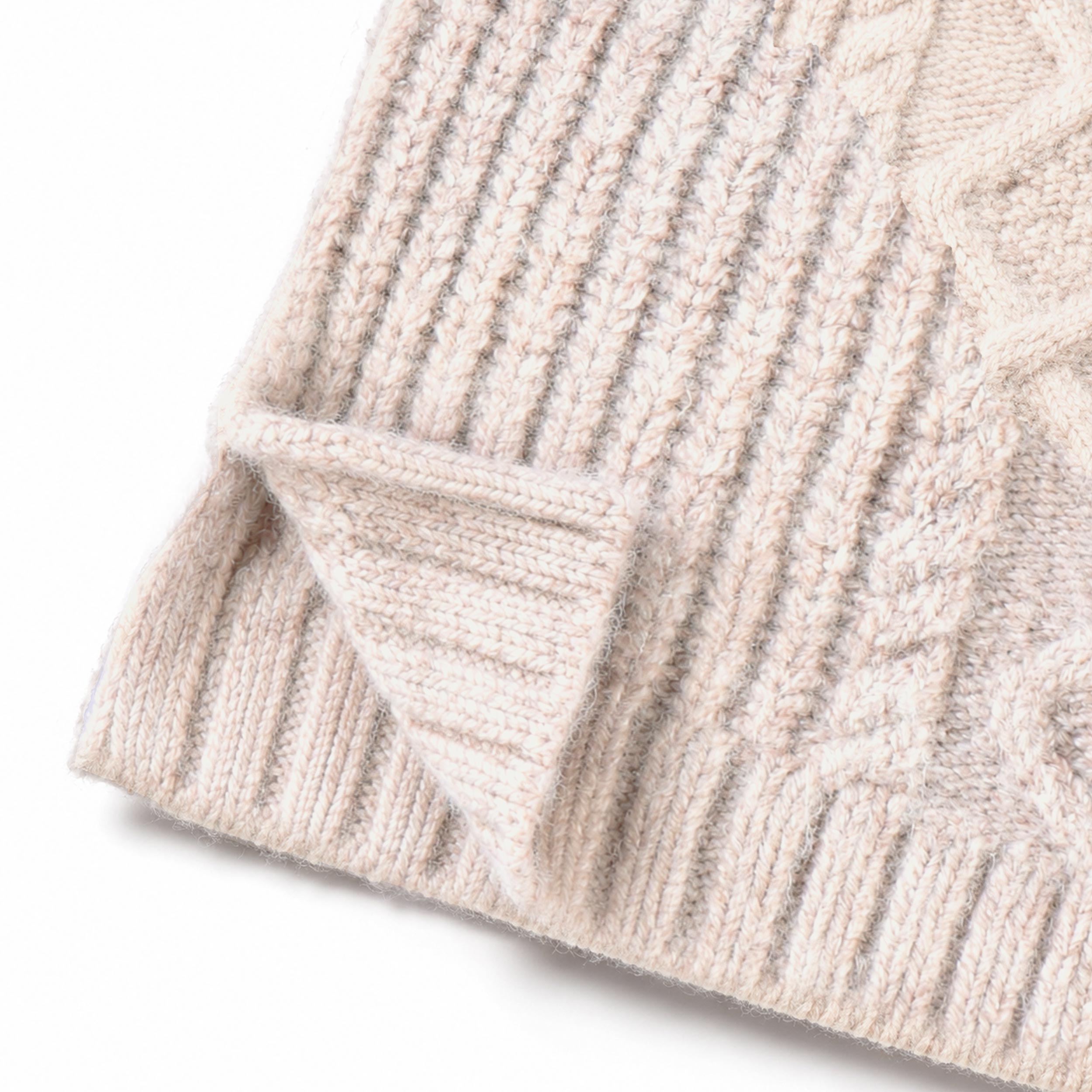 Zoom détails du débardeur de maille beige, bébé 