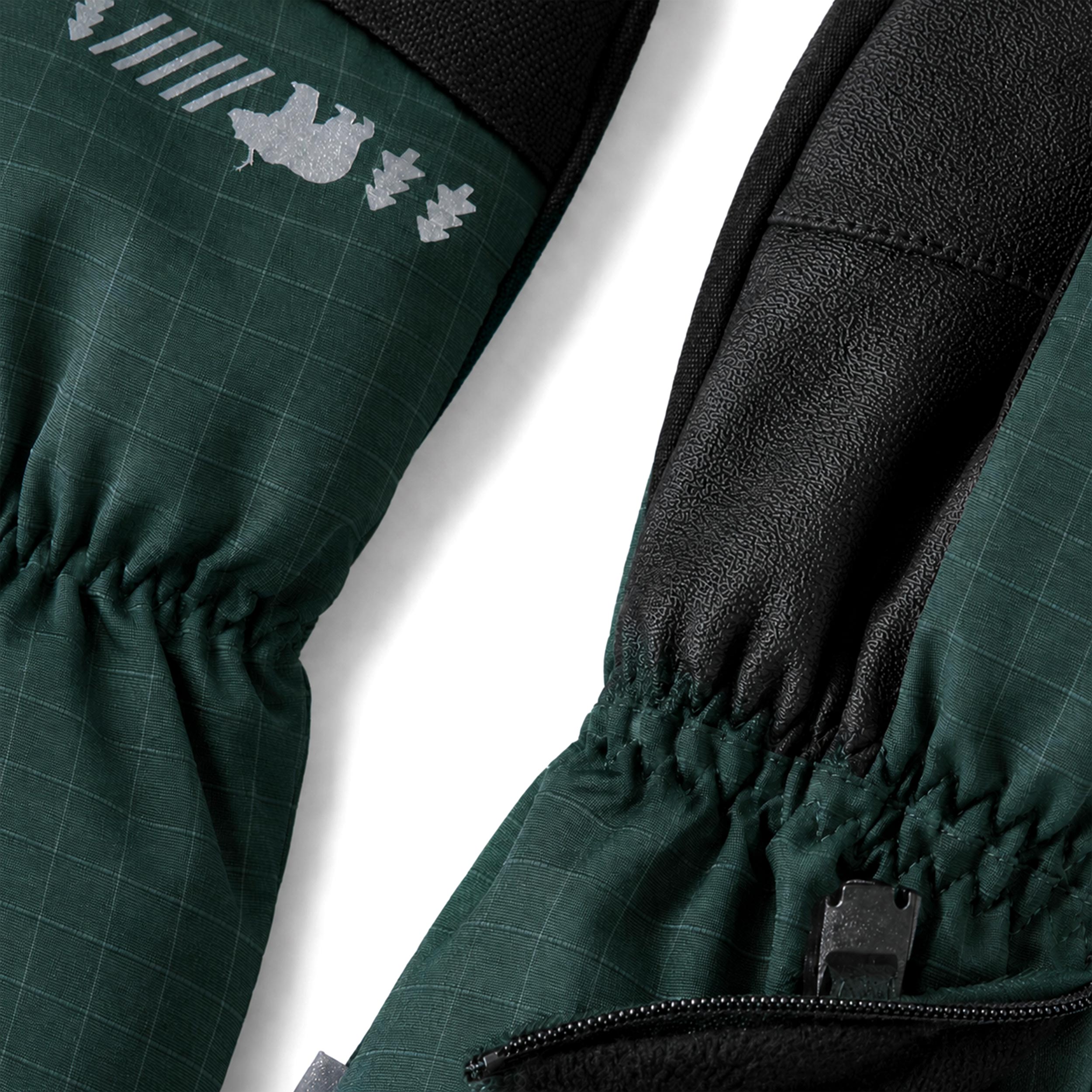Détail des mitaines vertes en nylon pour enfant Souris Mini
