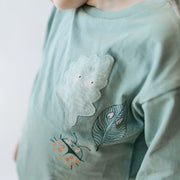 T-shirt à manches longues vert avec illustration en jersey, bébé || Green long sleeves t-shirt with print in jersey, baby