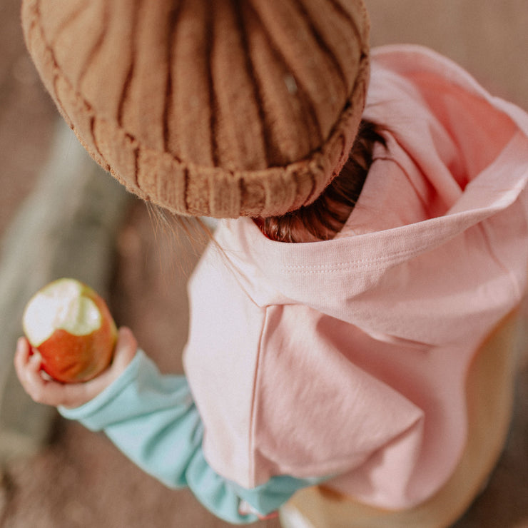 Chandail à capuchon rose avec bloc de couleurs en coton français, bébé || Pink hoodie with color block in French terry, baby
