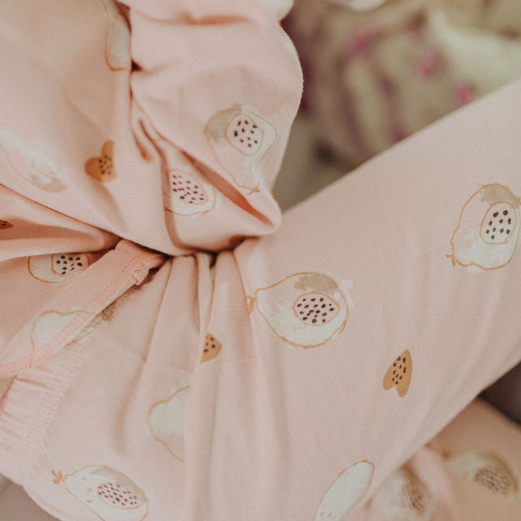 Pyjama rose avec un motif de papayes en coton, enfant || Pink pajama with papayas print in cotton, child