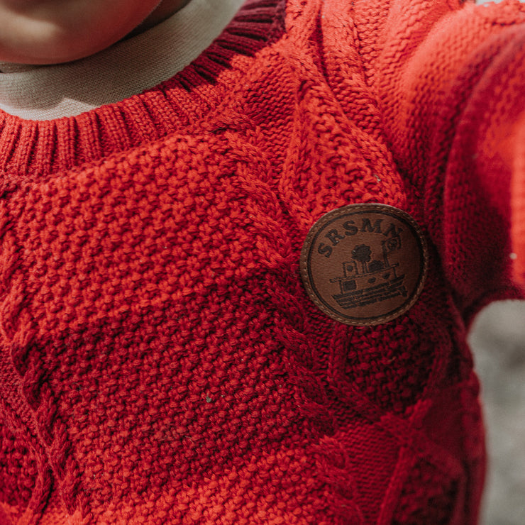 Chandail rouge à col rond de maille, bébé || Red knitted crewneck, baby