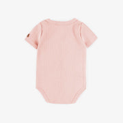 Cache-couche rose cache-coeur en coton, naissance || Pink wrapped bodysuit in cotton, newborn