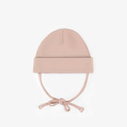 Chapeau rose d’extérieur avec cordons en tricot côtelé, naissance || Pink outdoor hat with cords in ribbed knit, newborn